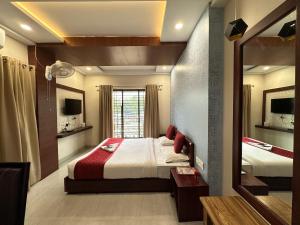 Hotel Grand Palace