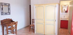B&B / Chambres d'hotes La Ramade 5 Chambres & Table d'hotes en Drome Provencale : photos des chambres