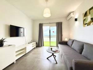 PaulMarie Apartment Stunning View