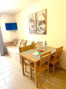 Appartements Appartement lumineux avec terrasse vue mer : photos des chambres