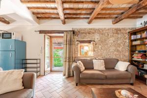 Scheggino - Casale con piscina e splendida vista