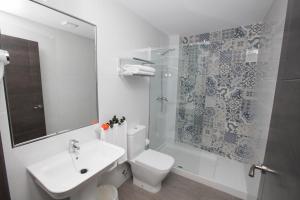 Triple Room room in Hostal Boutique Bajamar