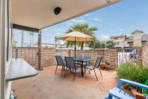 Beach Condo with Private Patio #133