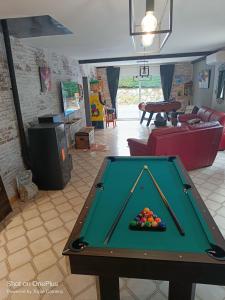 Villas Villa privee, piscine chauffee, jacuzzi et sauna : photos des chambres