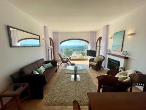 Villa Mimosa - fantastic sea view, chill-out, by Holiday Rentals Villamar