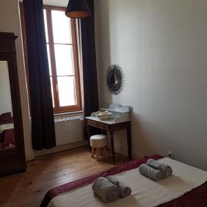 Appartements Gite de la tour avec piscine entre Carcassonne et narbonne : photos des chambres
