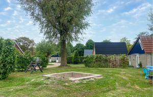 3 Bedroom Cozy Home In Stellendam