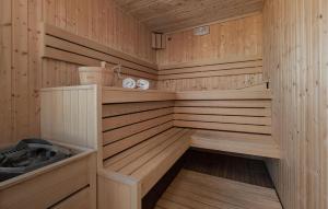 Cozy Apartment In Nowecin With Sauna
