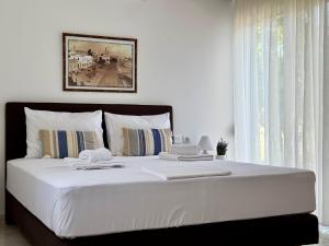 Peaceful Apartment in Nature, with Yard - El Greco Apartments No 3