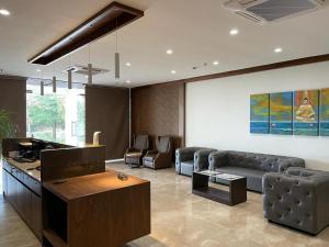 Orion Tree Hotel Sullurupeta