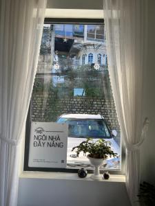 Ngôi nhà đầy nắng - Sunshine House 37A