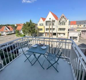 Appartements Paloma - Appartement Stella-plage en centre-ville : photos des chambres