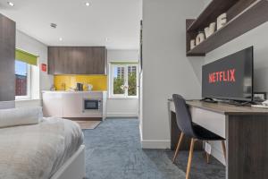 New House Studios - 17149