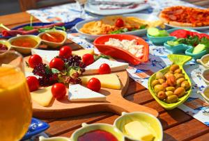 Kemerlihan Deluxe Hotel