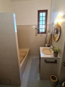 Maisons de vacances Maison - chambres d-hotes : photos des chambres