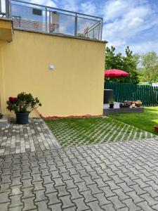 Appartment Pruhonice & terrace