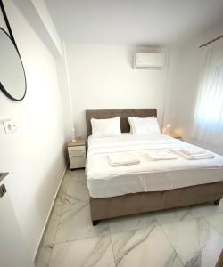 Alinas & Alexs Apartments