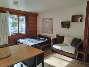 Maisons de vacances Les Chalets d-Arlos : Maison 1 Chambre