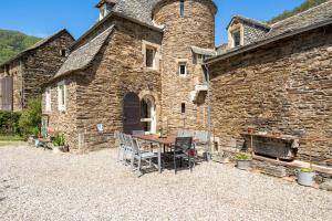 Château de Salamon - plage privée