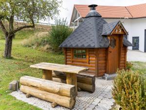 Cozy Apartment in Sonnen Bavaria near Forest