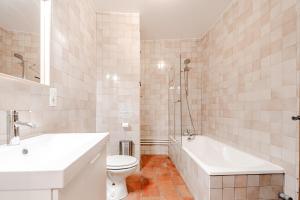 Appartements Chateau de Salamon - plage privee : photos des chambres