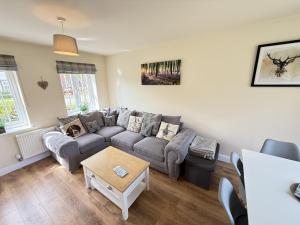 Bluebell Cottage - Part of the The Bay Filey Holiday Village with pool, gym and direct beach access, pub, restaurant, tennis and meadows walks