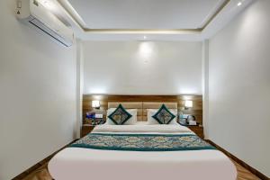 The Sunrise Vista Near Nizamuddin Railway Station