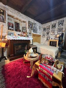 Old town Guesthouse Guri