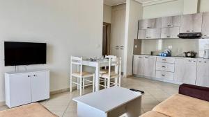 Plutus Sea View Apartment