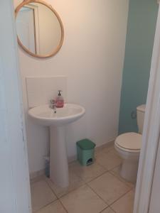 B&B / Chambres d'hotes Bethesda Plouasne - family friendly B&B, countryside location : photos des chambres