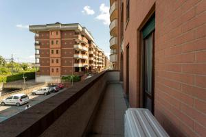 Novara Smart Stay - Station, AC & 2Gb s Wi-Fi
