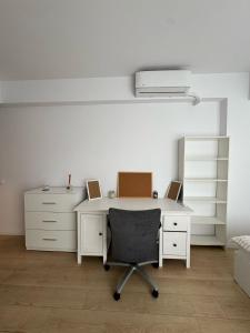 Resort Vibes in Bucharest Atria 2BR Pool Parking