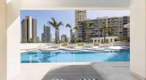 Level 70 Spacious open plain living with Sky high Views - Pet friendly