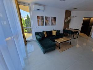 Апартамент БАНГЕВИ