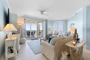 Beach Colony West 13C