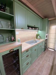 panos luxury apartment