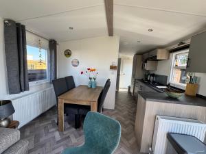 PRACHTiG CHALET ZONNESTRAAL