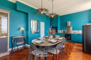 La Tour de lEstuaire Panoramic Sea View & Private Terrace