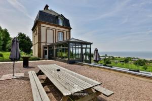 Maisons de vacances La Tour de l’Estuaire Sea View & Shared Garden 6 guests : photos des chambres