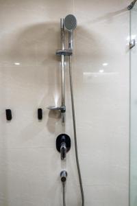 Perfect Studio 3 pools Nai Harn