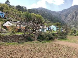 Tehri Tales - Homestay on Char Dham Yatra Route