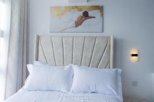 Waiyaki Way View Starlit Apartment