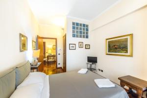 Two Elegant Room - Rome Metro A