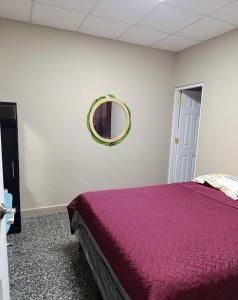 10 minutos de Plaza Miraflores Casa Completa de 2 habitaciones con garaje