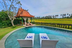 Villa DiYara Ubud - 6000 Sq Ft Private Villa - Stunning Rice field View - Big pool & garden