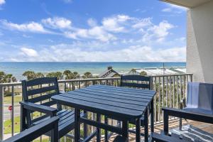 Leeward Key 405