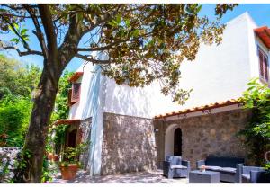 Villa Talia Sweet Rooms B&B