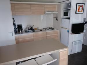 MH 285 OHARA 3 chambres et 1 salle de bain dans camping 4 étoiles