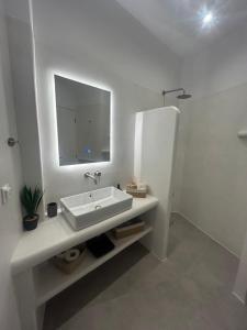 Almires3 - Stay 20m from Aegean Sea