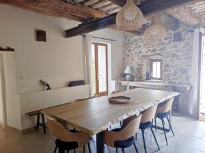 Villas Le Mas des 3 Roches proche d-Uzes : photos des chambres